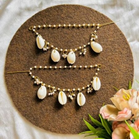 Shell Pearl Earchain